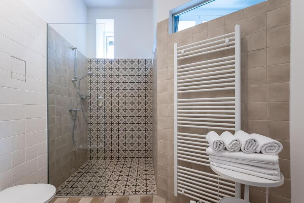 Apartament Spacious 2br By Metro And Center By Hm