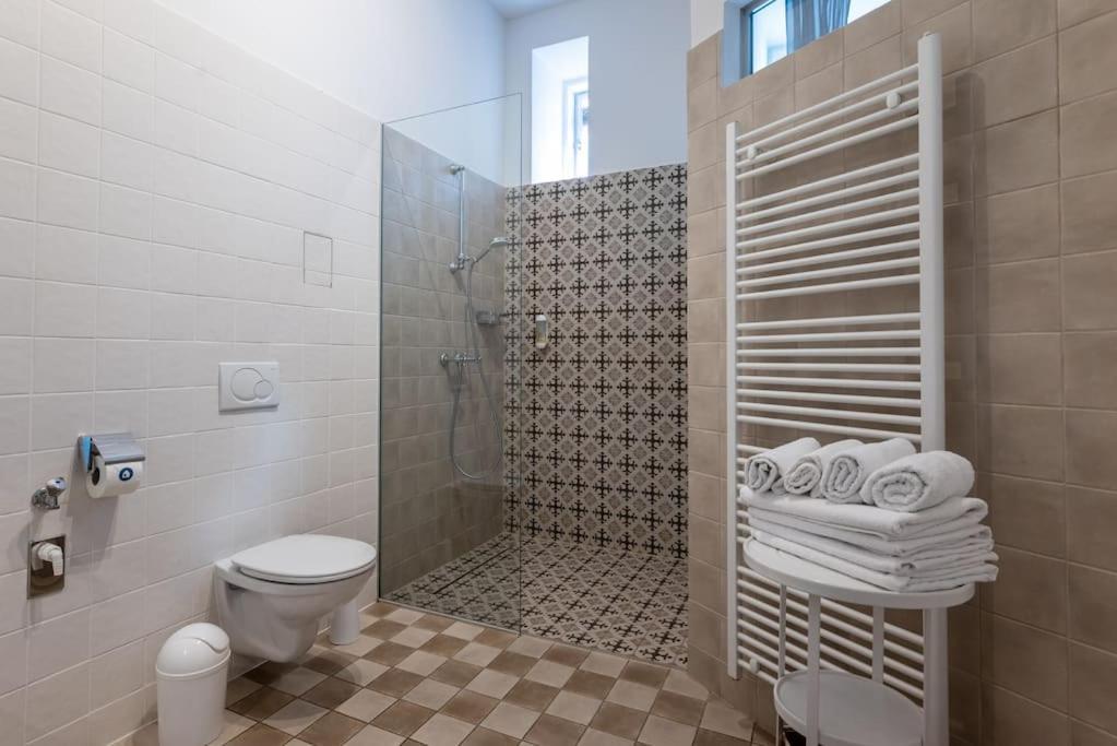 Apartament Spacious 2br By Metro And Center By Hm