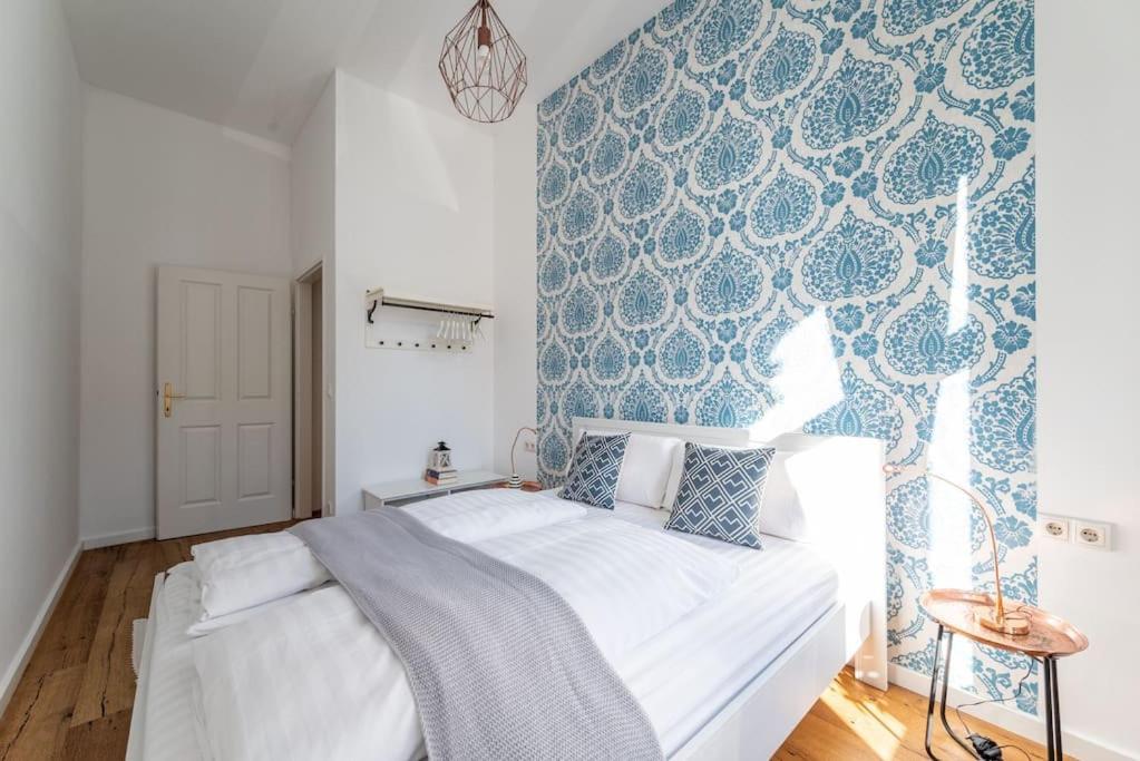 Apartament Spacious 2br By Metro And Center By Hm *